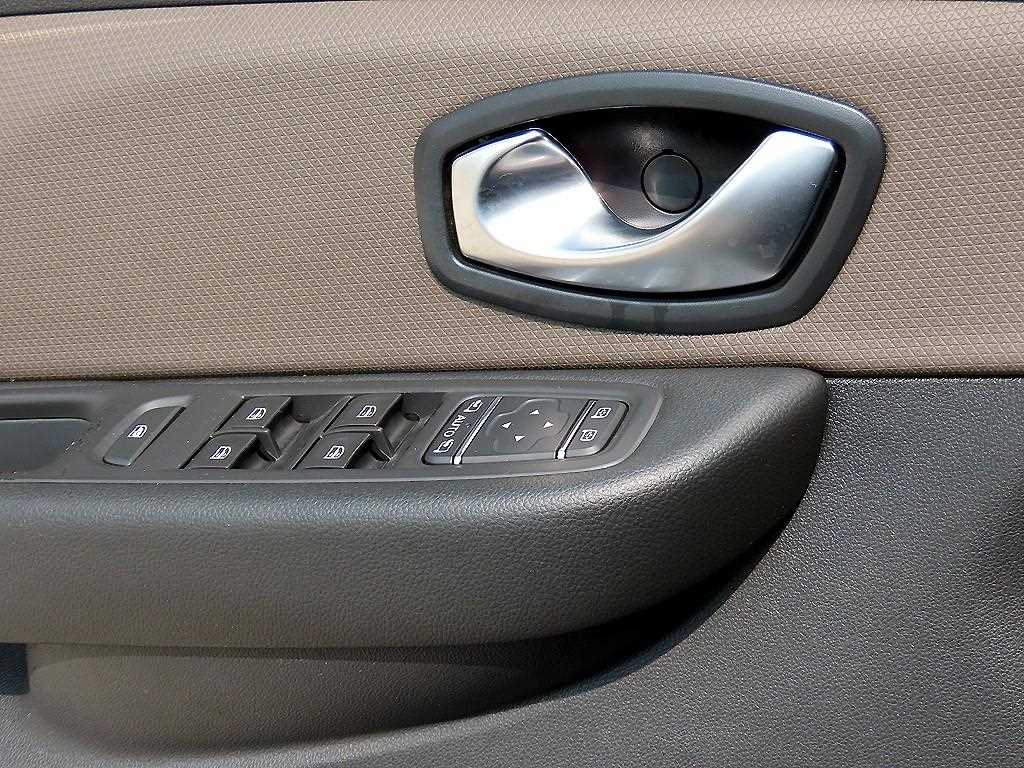 RENAULT Cilo — photo 11