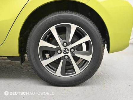 Toyota Prius — photo 06