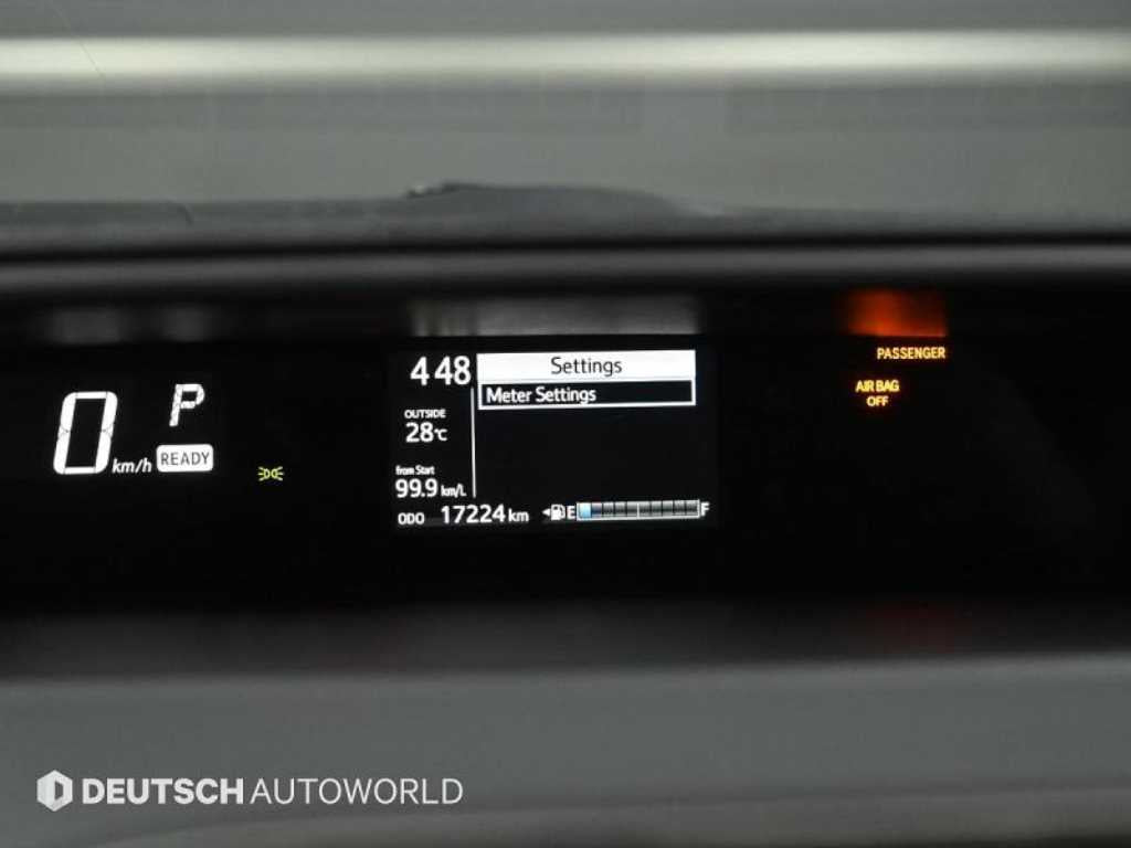 Toyota Prius — photo 07