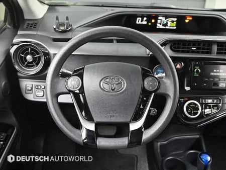 Toyota Prius — photo 12