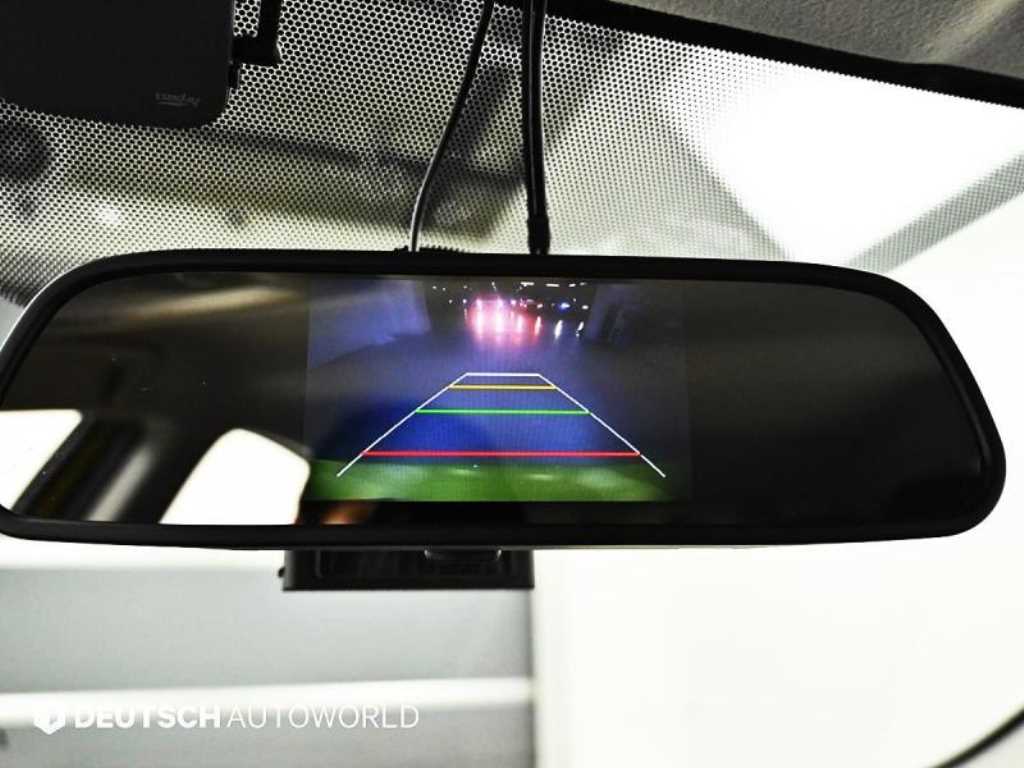 Toyota Prius — photo 15