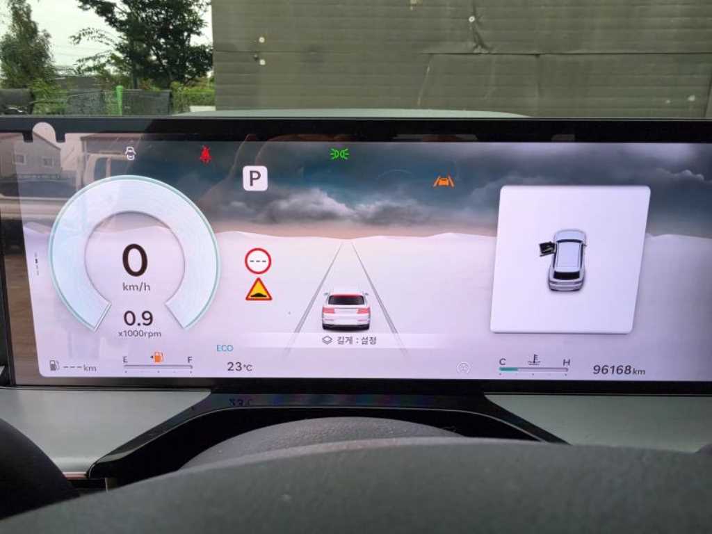 Genesis GV80 — photo 10