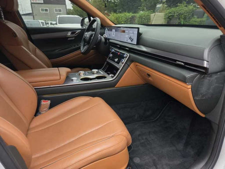 Genesis GV80 — photo 18