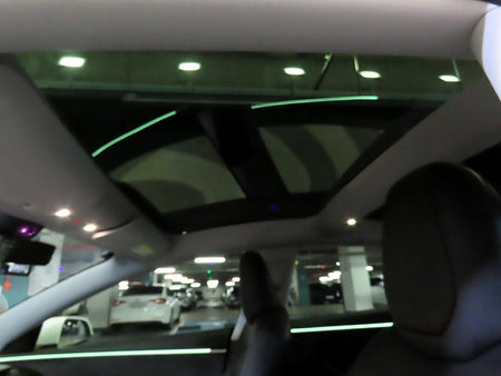 Tesla Model 3 — photo 17