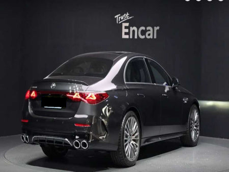 Mercedes-Benz E-Class — photo 02