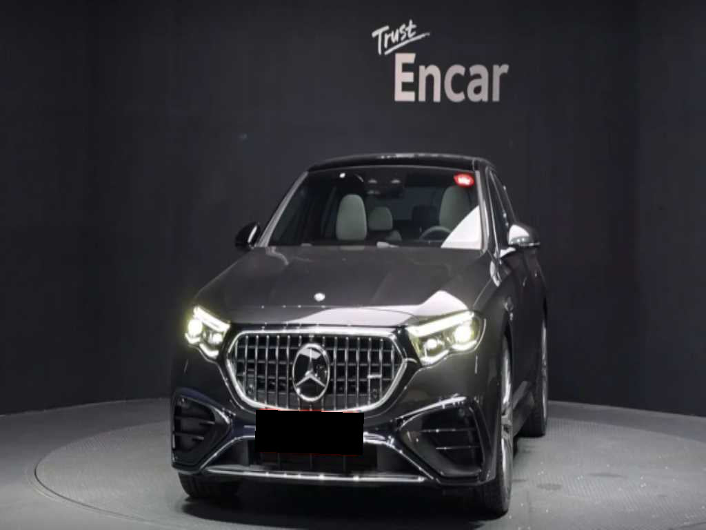 Mercedes-Benz E-Class — photo 03