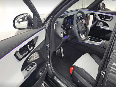 Mercedes-Benz E-Class — photo 12