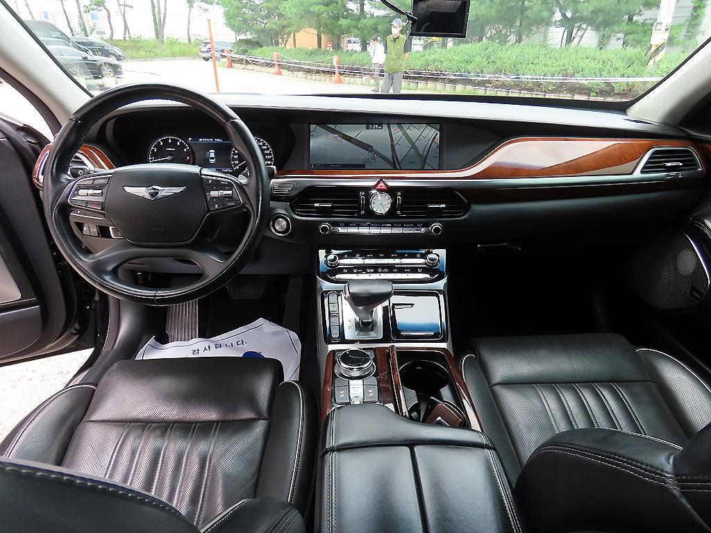 Genesis EQ900 — photo 07
