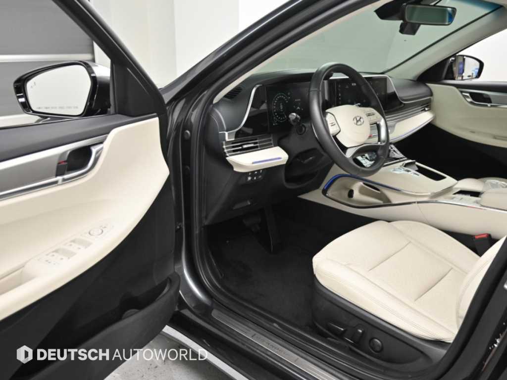 Hyundai Grandeur — photo 11