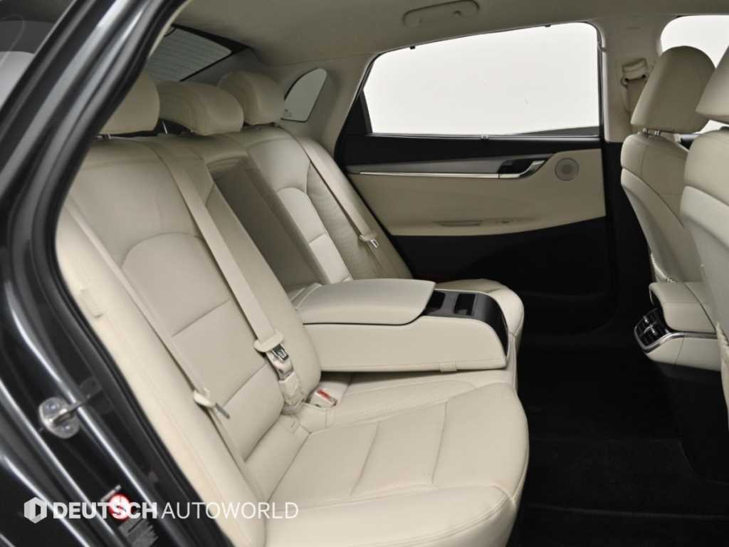 Hyundai Grandeur — photo 12