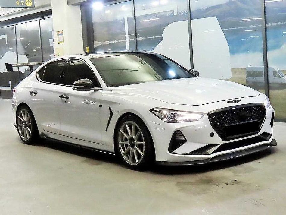 Genesis G70 — photo 01