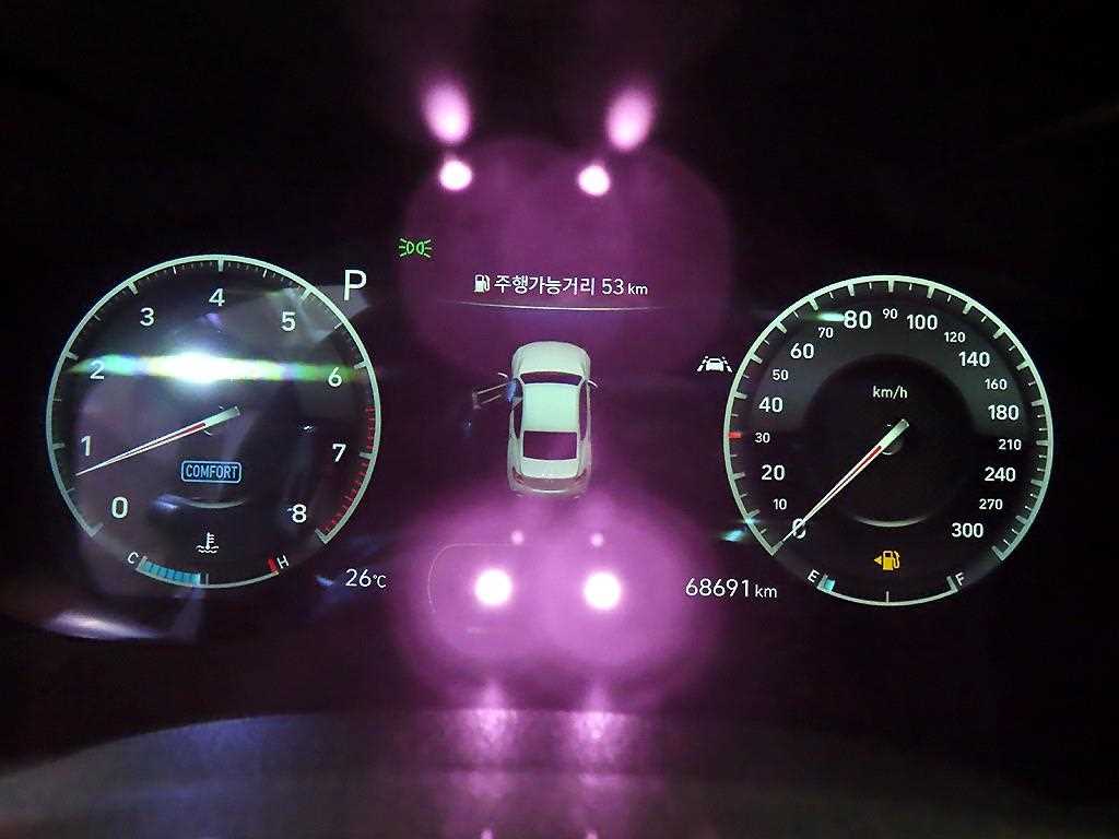 Genesis G70 — photo 09