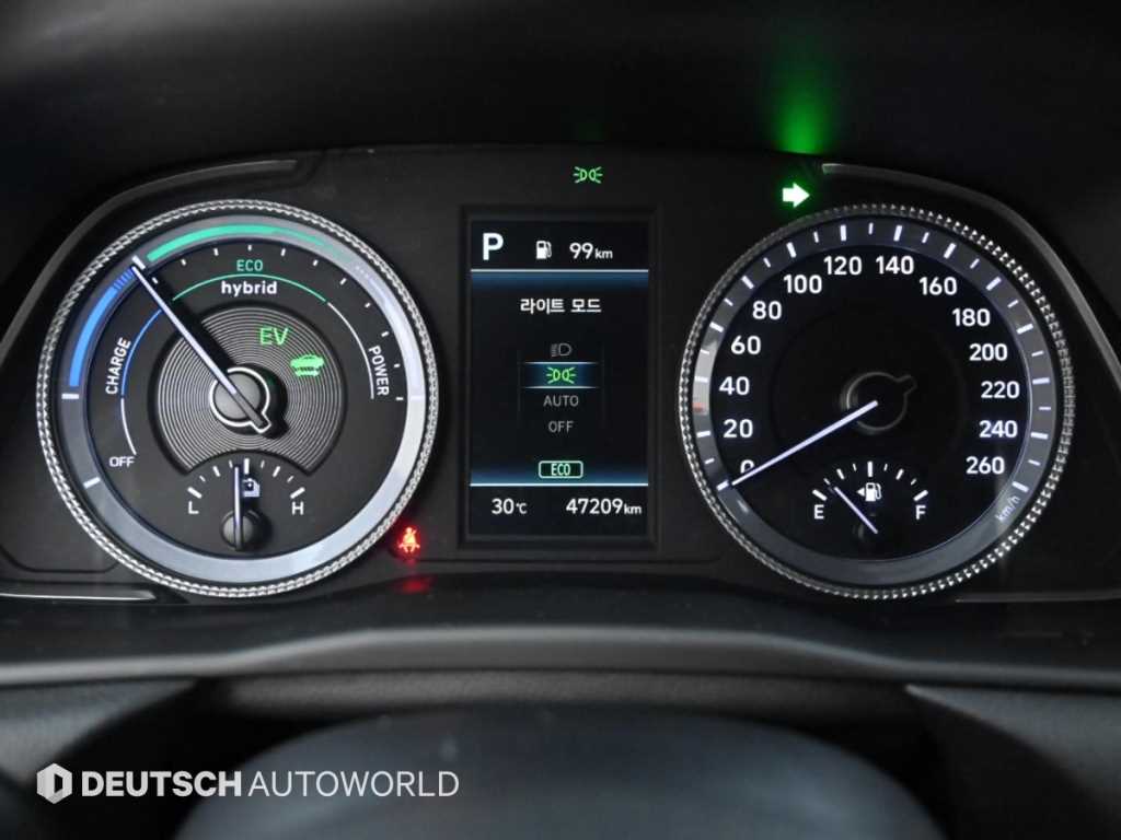 Hyundai Sonata — photo 08