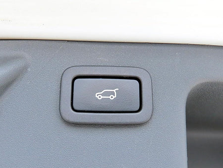 Land Rover Discovery Sport — photo 15