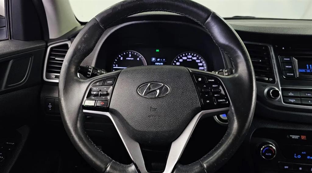 Hyundai Tucson — photo 13