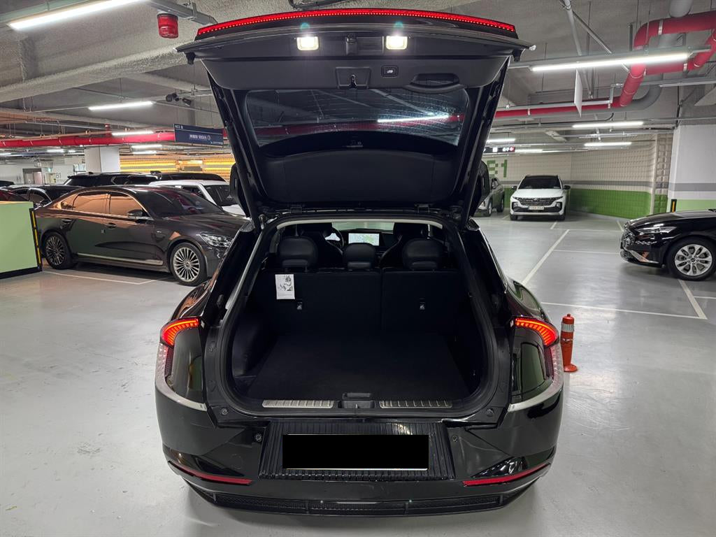 Kia EV6 — photo 05