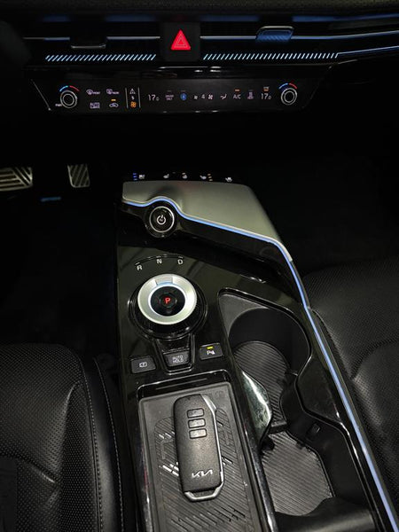 Kia EV6 — photo 15