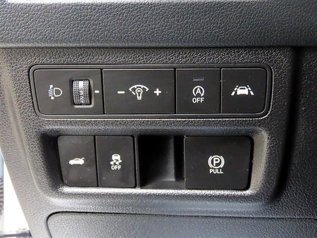 Hyundai Sonata — photo 12