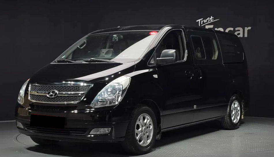 Hyundai Starex — photo 01