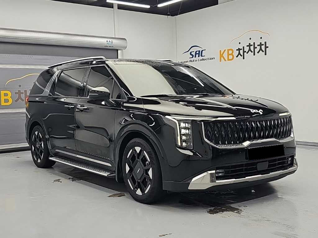 Kia Carnival — photo 05