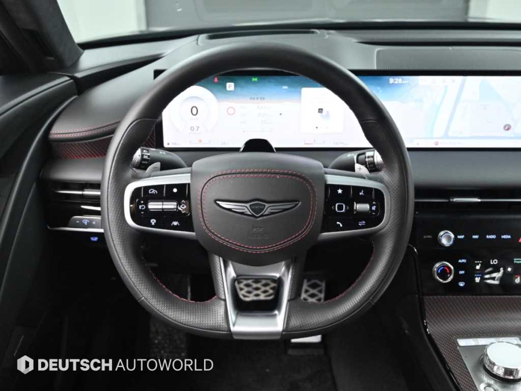 Genesis G80 — photo 13