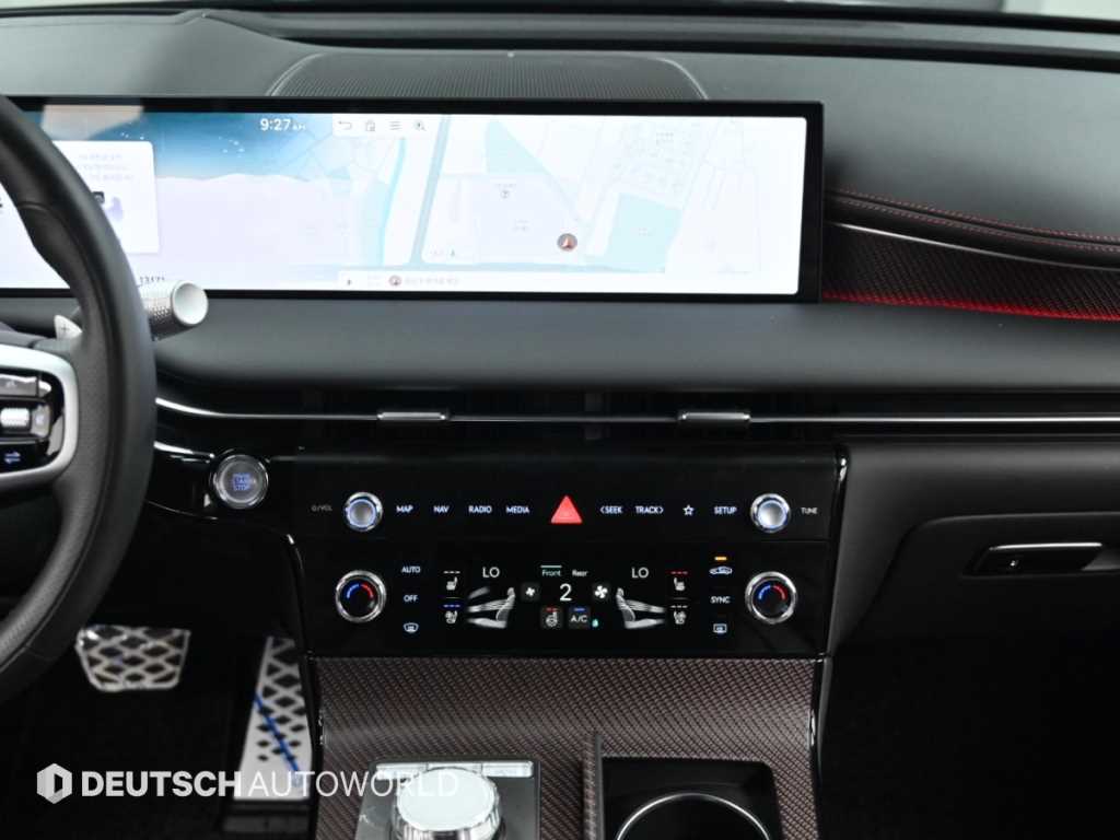 Genesis G80 — photo 14