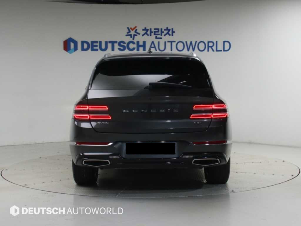 Genesis GV80 — photo 04