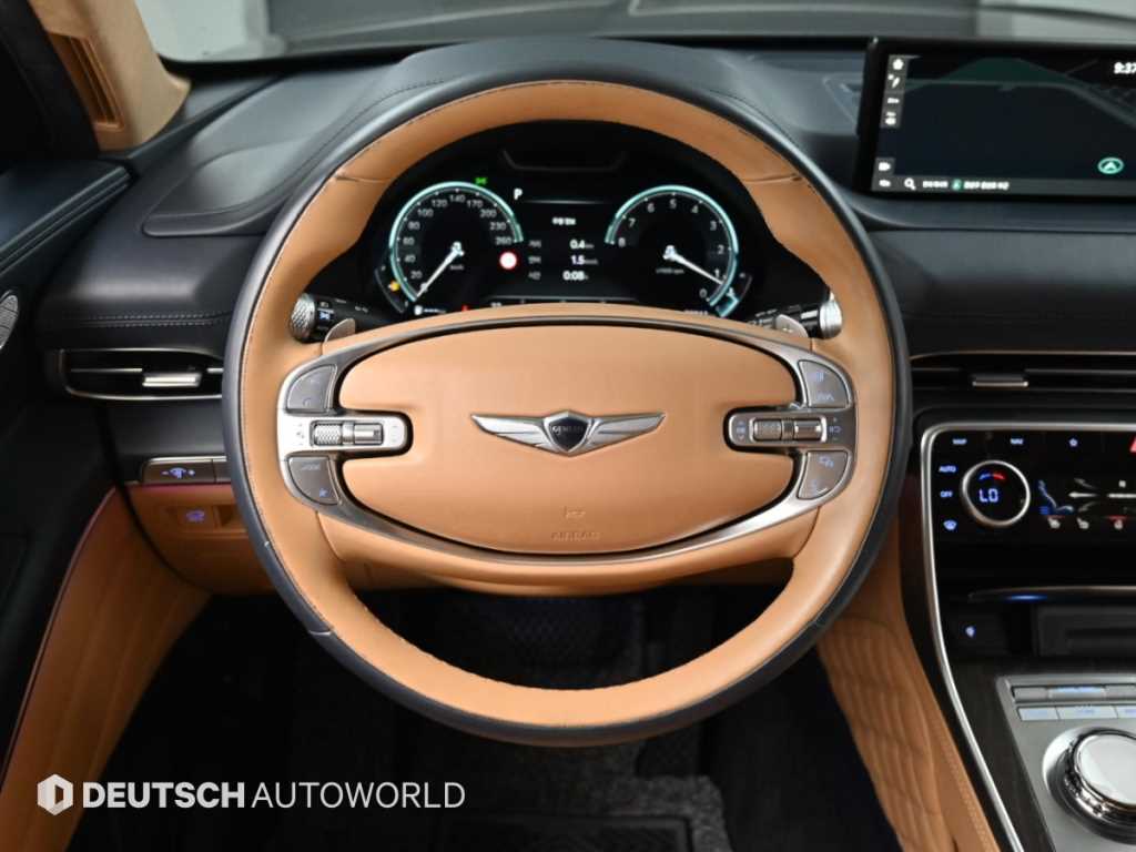 Genesis GV80 — photo 13