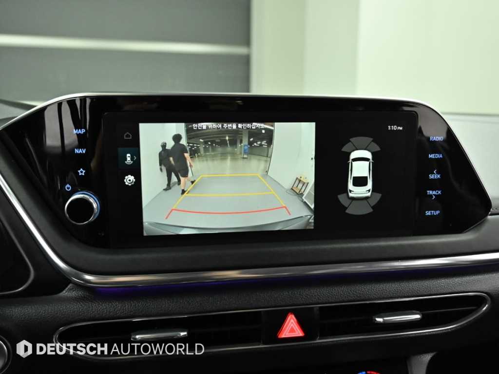 Hyundai Sonata — photo 15