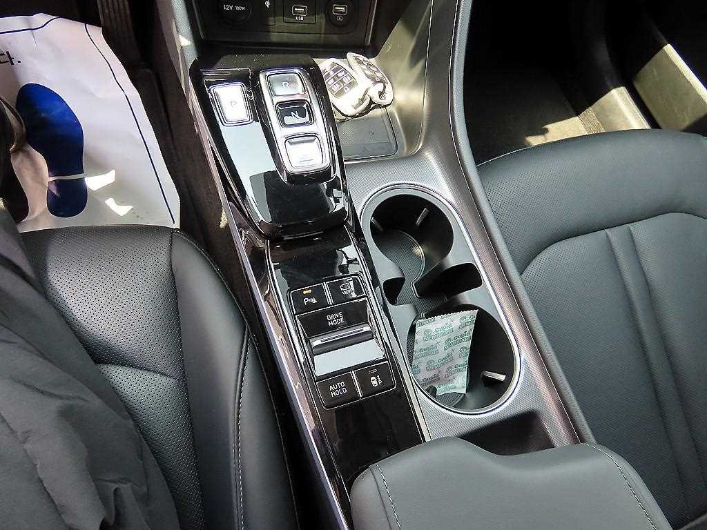 Hyundai Sonata — photo 10