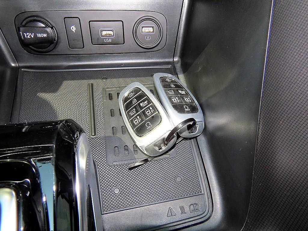 Hyundai Sonata — photo 13