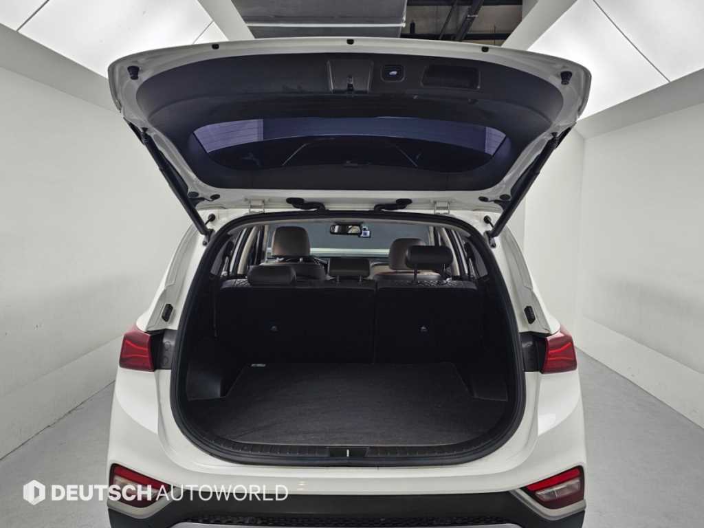 Hyundai Santafe — photo 19