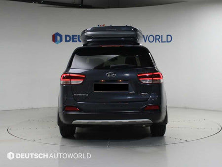 Kia Sorento — photo 04