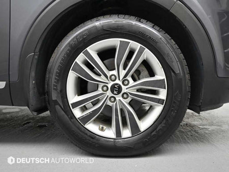 Kia Sorento — photo 05