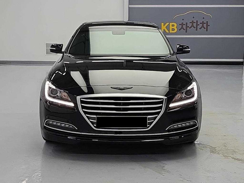 Hyundai Genesis — photo 02