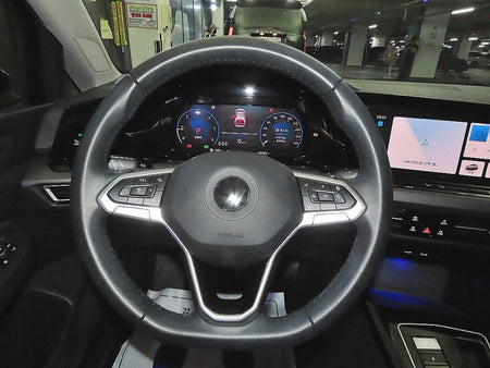 Volkswagen Golf — photo 08
