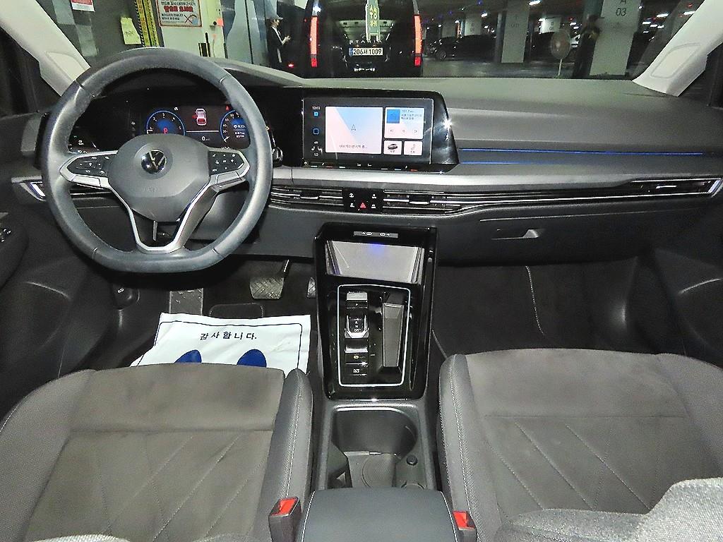Volkswagen Golf — photo 10