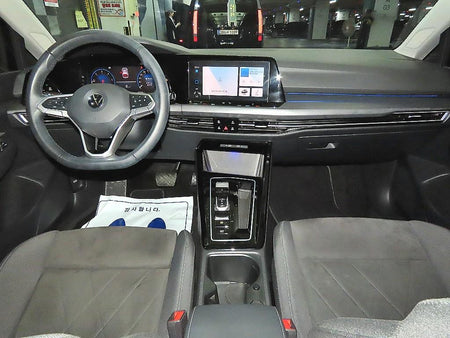 Volkswagen Golf — photo 10
