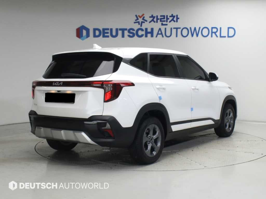 Kia Seltos — photo 02