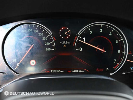 BMW 7-Series — photo 08