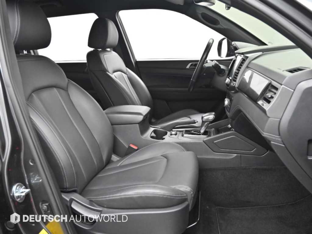 KGM Rexton — photo 10