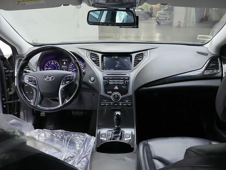 Hyundai Grandeur — photo 05