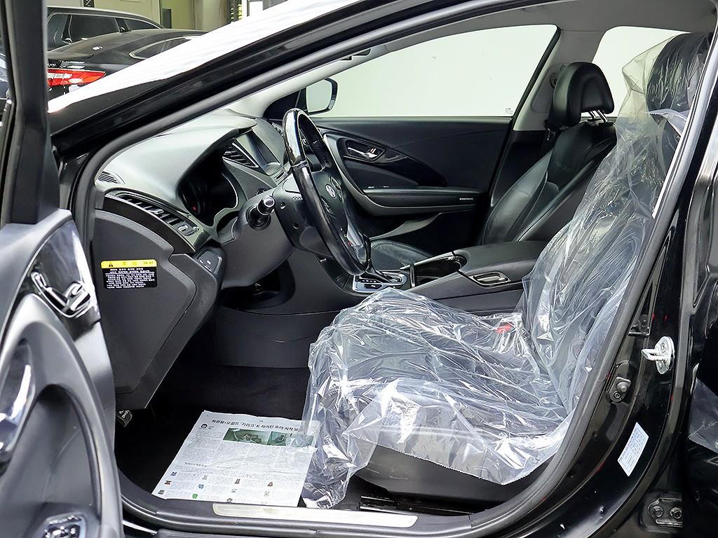 Hyundai Grandeur — photo 11