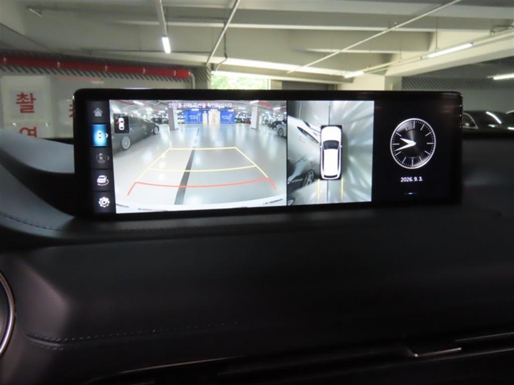 Genesis GV80 — photo 09