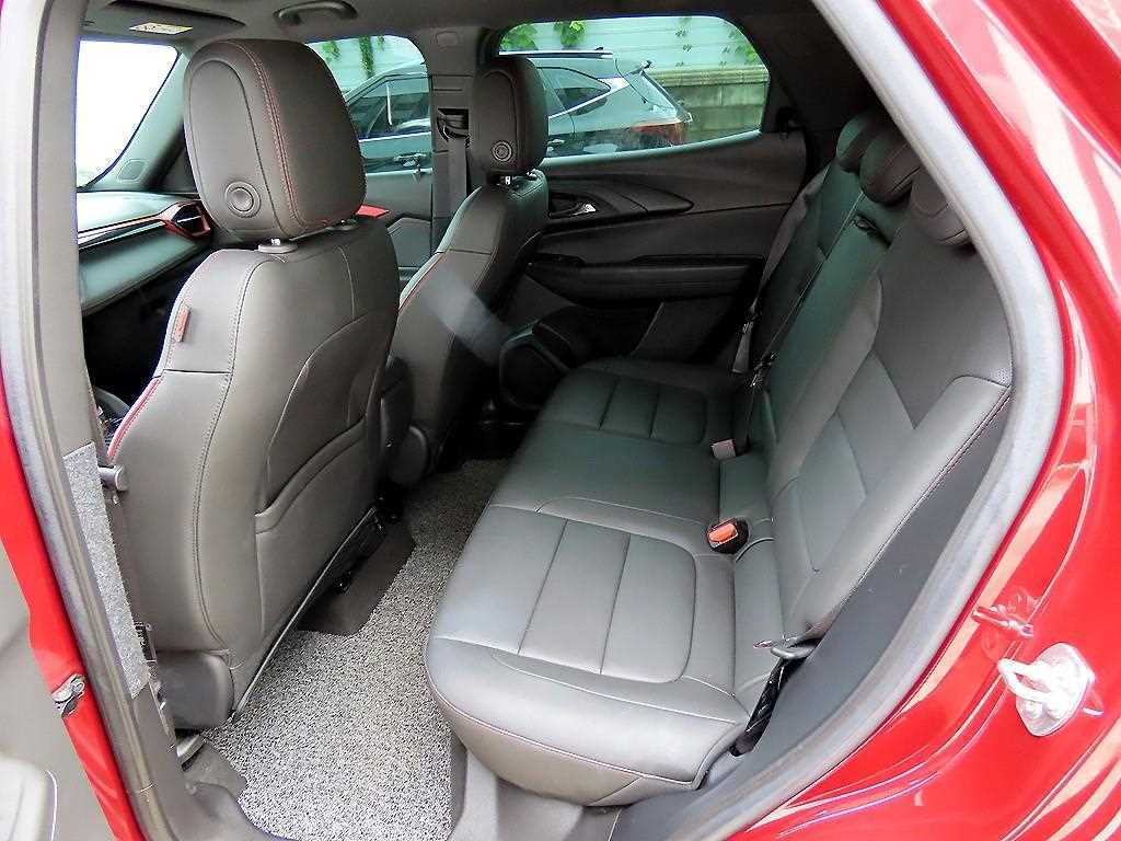 CHEVROLET Trailblazer — photo 06