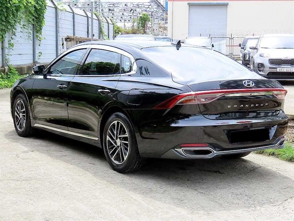 Hyundai Grandeur — photo 03