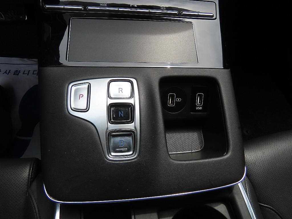Hyundai Grandeur — photo 10