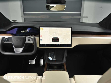 Tesla Model X — photo 07