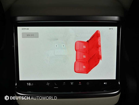 Tesla Model X — photo 16