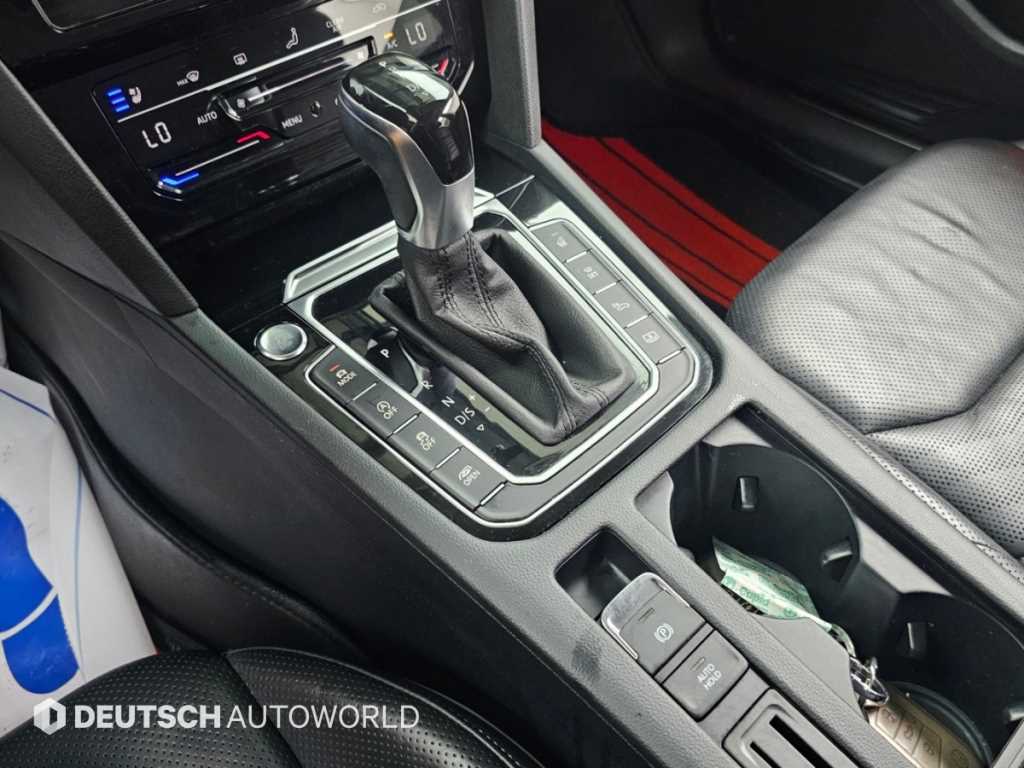 Volkswagen Arteon — photo 09